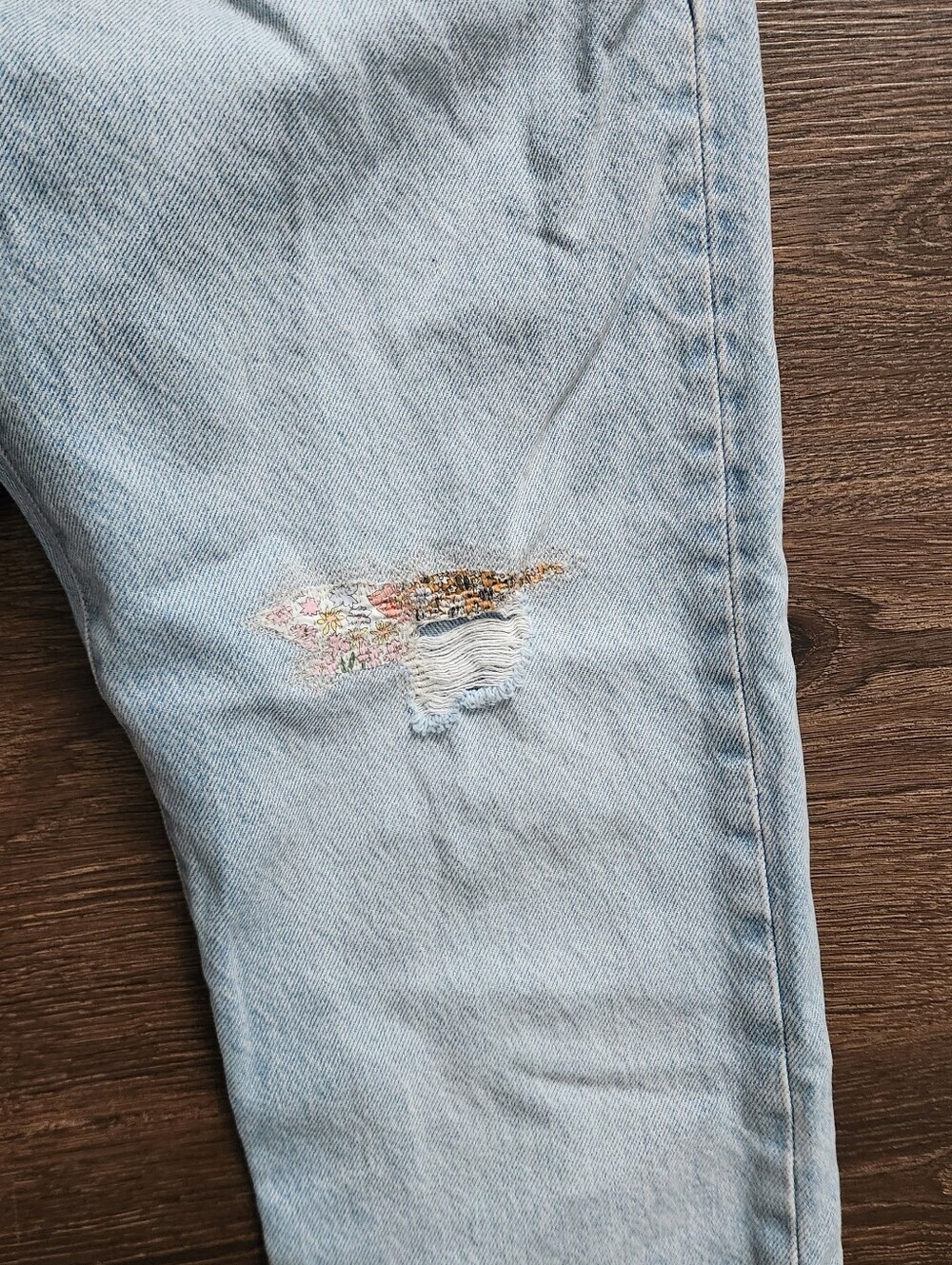 EUC Levi's 501 150th Aniversary Jeans, Size 28 - Picture 2 of 9